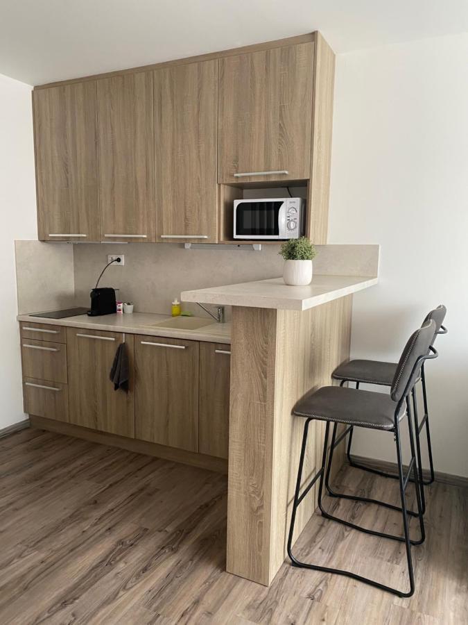 Hatvan Central Apartment เดเบรตเซน ภายนอก รูปภาพ