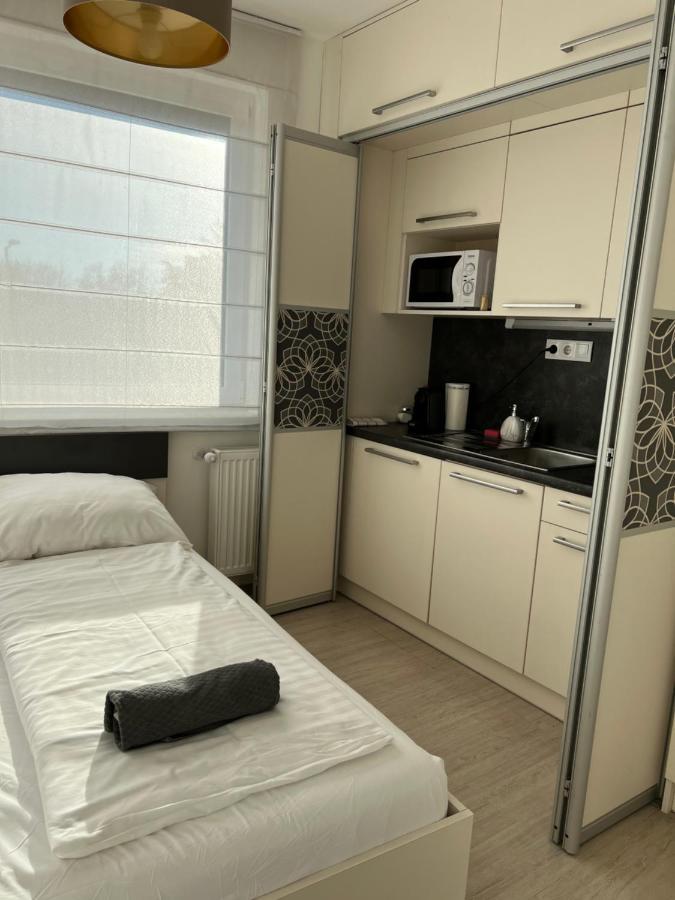 Hatvan Central Apartment เดเบรตเซน ภายนอก รูปภาพ